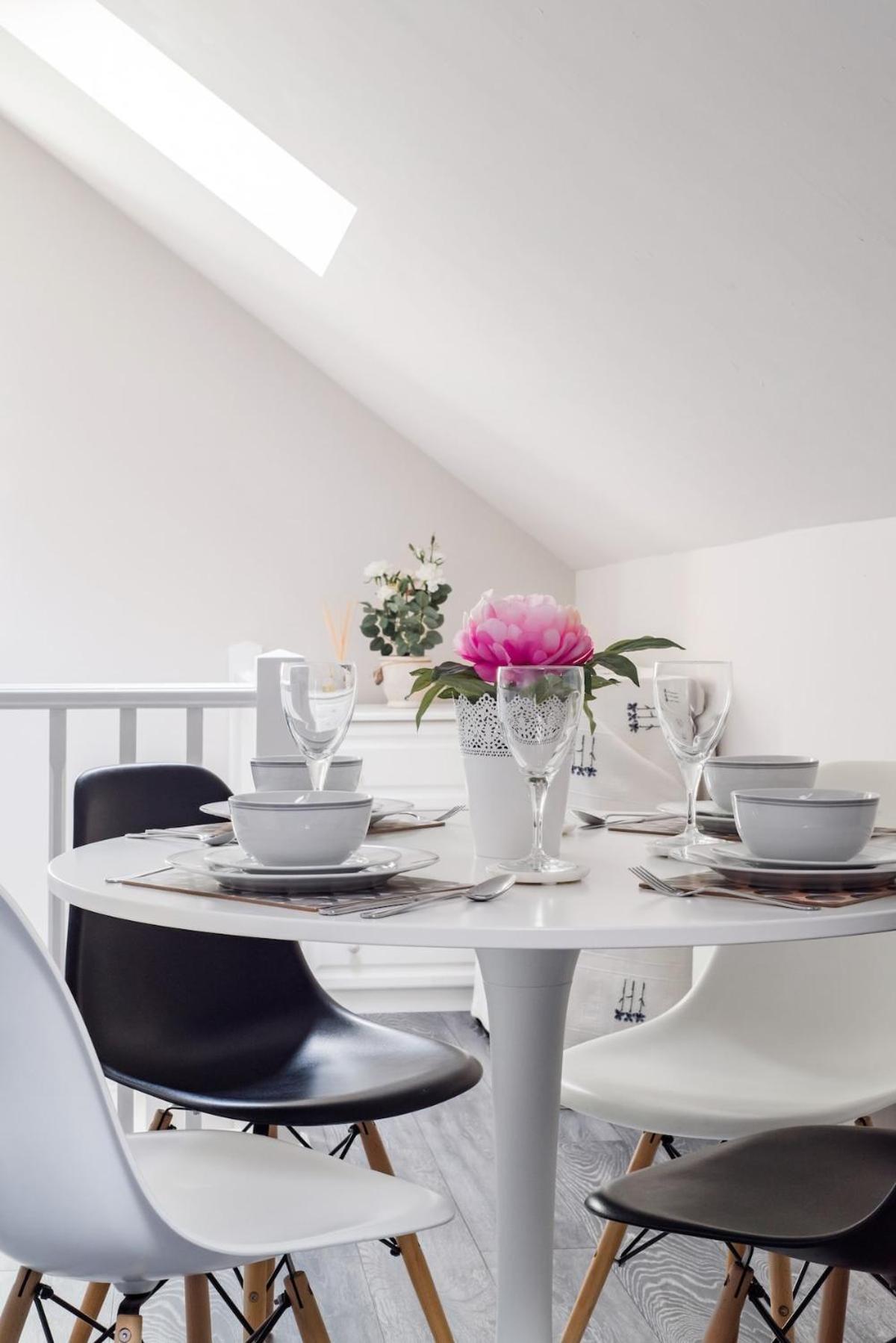 Bright, Restful Coach House In Central Севъноукс Екстериор снимка